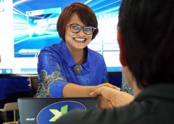 XL Dukung Indosat Ooredoo Pinang Tri